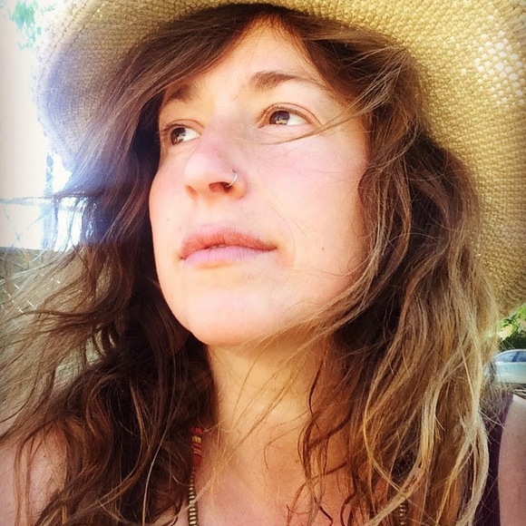 Meet your Posher, G - Picture 1 of 1